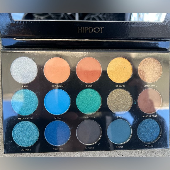 HIPDOT “Cenote” Pressed Eyeshadow Palette | BRAND NEW IN SLEEVE, NEVER USED - Picture 3 of 4
